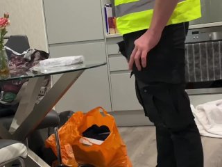 Straight British Builder Wanks @AlphaMaleXXL