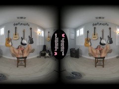 Solo Latin fuck doll, Luna Leve is masturbating, in VR