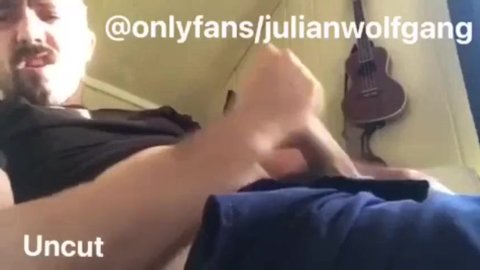 Uncut horny boy verbal raw cream pie. Subscribe for content @ onlyfans/julianwolfgang