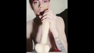 Slutty sissy twink lives showing his skills