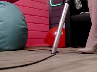 the Maid Vacuums the Room and theMaster's Cock with the_Vacuum Cleaner 4K Kira Loster