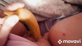 Banan in mijn poesje masturberen