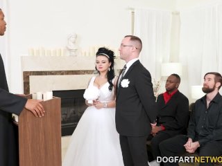 Payton Preslee's Wedding Turns Rough Interracial Threesome - Cuckold Sessions screenshot number 0