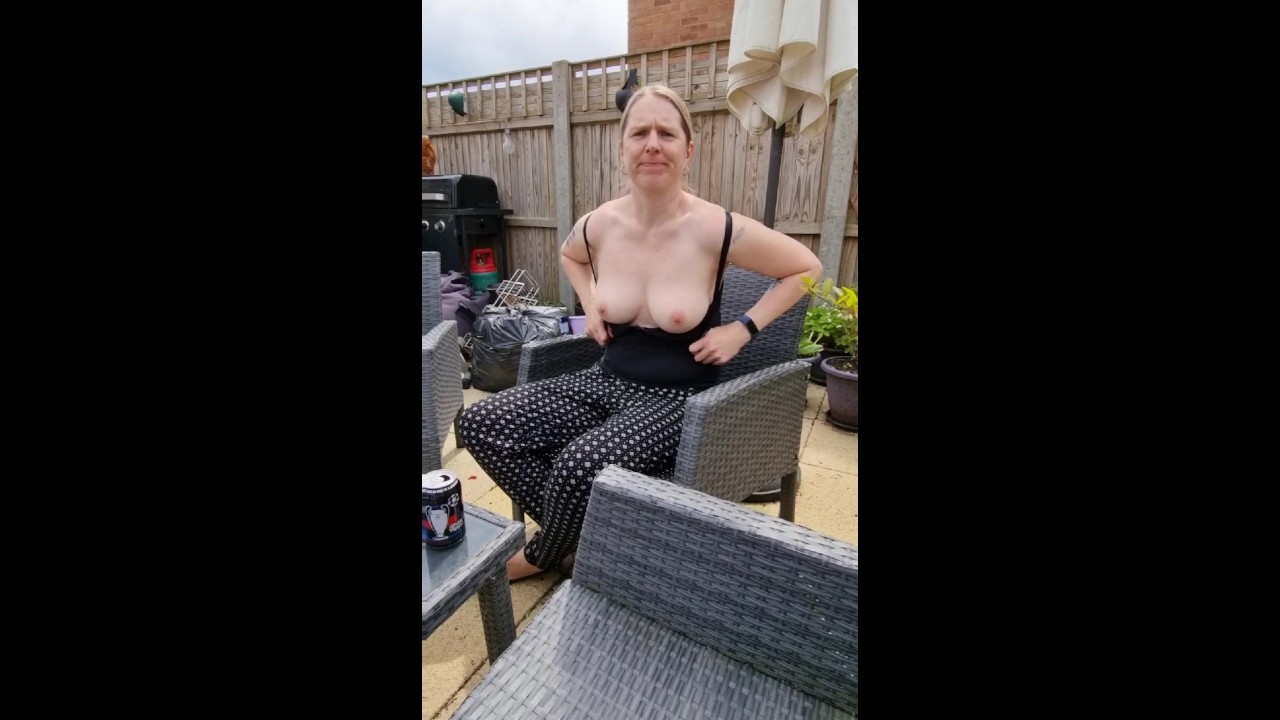 Mom flashes her tits
