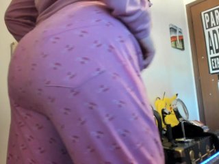 Tasty farts in pajamas ready to smell them all?