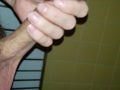 Guys can pee while hard! - Screenshot 5 of 16 - Pee