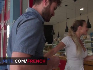 Big boobs baker fucks with her customers screenshot number 1