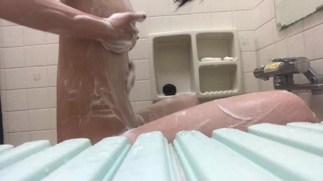 【個人撮影】JKのお風呂タイム　.....むらむらして激しくシャワーオナニーしちゃった♡