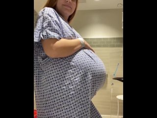 pregnant labor, hospital, belly rubs, behind the scenes