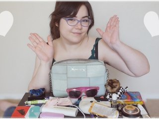 What's In My Purse? Nothing Interesting, But I Made A Video Anyway  VLOG