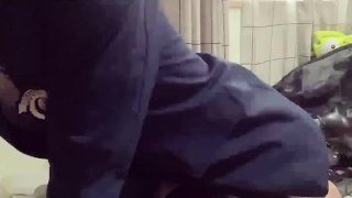[Vibrador automático] Estudiante guapo de secundaria no kei recibe un pistón en anal