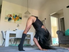 Lap dance?  - Screenshot 13 of 16 - Cheaters