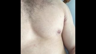 Сгибание грудных мышц