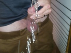 Pissing while masterbating - Screenshot 11 of 16 - Masturbate