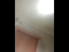 Что у меня в заднице? Смотрите! Чищу щеткой - Screenshot 4 of 16 - Fisting