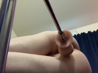 Сладкая маленькая попка может хорошо принять член