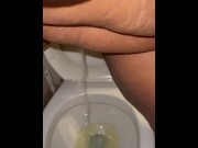 Preview 3 of Watch this sexy BBW pee