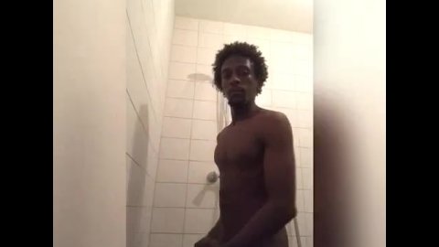 SHOWER MONSTER COCK (PORN LOVER )