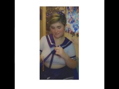 Sexy Weeb  - Screenshot 2 of 16 - Emoslut