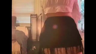 Has A Dance And Tease Hour With Anal Plug
