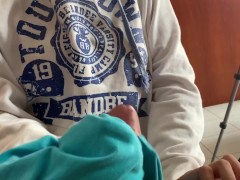 Mi y yo culiando en la casa de su novio mientras el va a comprar ni sospecha el pendejo