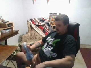 I put avibrator in a fleshlight to help me cum faster