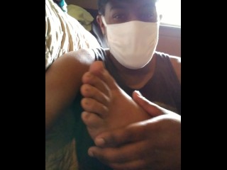 Подпишитесь на мою страницу 🦶🏾🦶🏾 ног Onlyfans