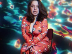 Psychedelic Weight Gaining Simulation - Screenshot 3 of 16 - Chubby