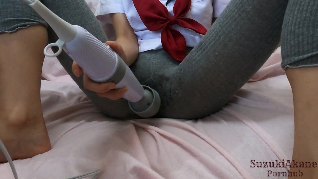 【個人撮影】着衣オナニーの素人女さん、電マを当てて18秒でお漏らし始めるドエロい投稿映像がこちら - 無料盗撮動画 こっそりもっこり