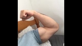 muscle flex