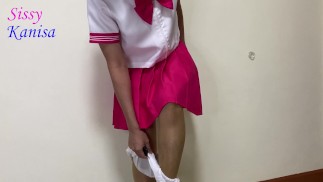 SisK примеряет шокирующие розовые сэйфуку и белые трусики