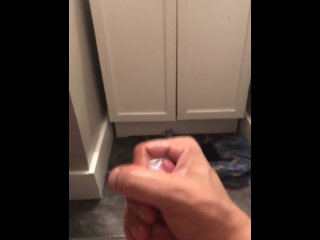 Fat ass nuttt