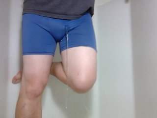 male solo, pissing, amateur, wetting