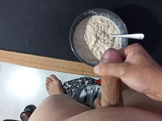 Cum Breakfast - Adding Extra Protein to my Porridge and Eat It.