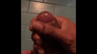 Ella y yo solos en casa quieres un poco de nosotros 