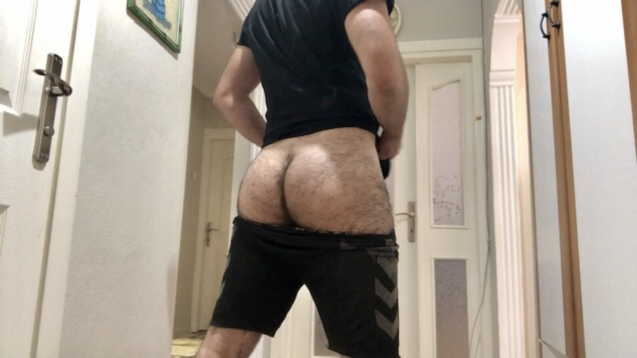 Amateur sexy hairy male big ass show and cut dick stroke asmr alone at home