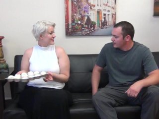 THE COCK SUCKING HOUSEWIFE EPISODE 4