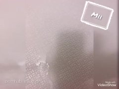 【公開おもらし】立ったまま我慢限界を超えたおしっこをパンツに放出するOL - Screenshot 10 of 16 - Pissing Girls