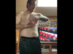 A little about my workout routine, body positivity, weight loss 