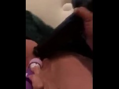 Wife squirts on a huge dildo