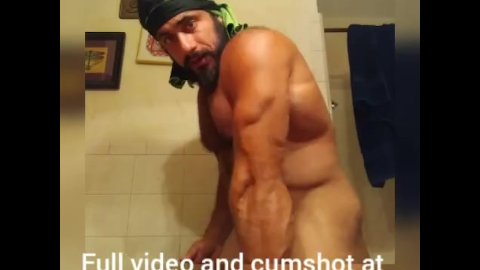 Hot Bodybuilder Flexing Nude Smoking and Stroking Big Dick
