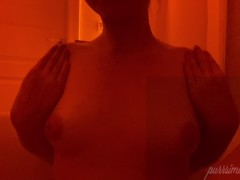 Cutie is having a bath and scrubbing (homemade) - Screenshot 5 of 16 - In The Bathroom