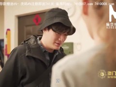 【国产】麻豆传媒作品/MDX0055误喝春药的嫂子000/免费观看 - Screenshot 5 of 16 - 剧情