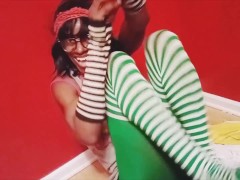 Young Trans Teasing - Screenshot 4 of 16 - Transexual