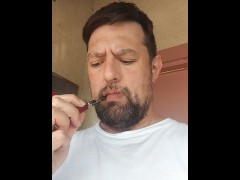 #vaping some Grape Ape  - Screenshot 7 of 16 - Vape