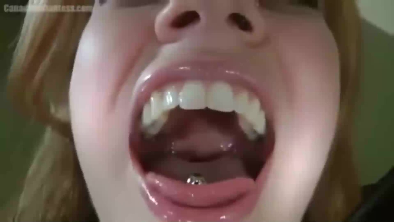 Giantess velvet porn
