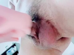 【個人撮影・喘ぎ声あり】　変態素人大学生　オナホ腰振りオナニー　コンドームつけてドピュドピュ射精　日本人　デカチン　手コキ - Screenshot 5 of 16 - Asian