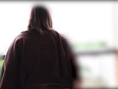 02 外から丸見えのバルコニーで見えないようにおっぱいとお尻を突き出す限界露出プレイ - Screenshot 13 of 16 - Exposuer
