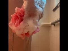 BBW Girlfriend’s Feet in the Shower