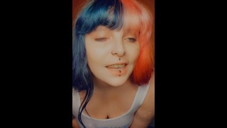 Hot MILF se fait un gâteau